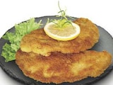 Aktuelle Huhn Angebote bei combi in Bremen Aktuelles Gebratenes Hähnchenschnitzel Angebot bei combi in Bremen ab 2,80 €