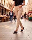 Pantalon Twill femme à Carrefour dans Tinqueux Pantalon Twill femme à Carrefour dans Tinqueux