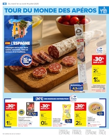 Promo Vin dans le catalogue Carrefour du moment à la page 20
