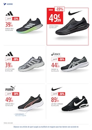 Prix et réduction Sneakers Homme dans le prospectus Intersport en cours Offre Sneakers Homme dans le catalogue Intersport du moment à la page 16