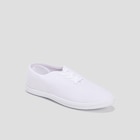 Baskets en toile à lacets blanc femme - LH en promo chez La Halle Baskets en toile à lacets blanc femme - LH dans le catalogue La Halle