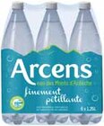 Eau minérale naturelle finement pétillante - ARCENS en promo chez Intermarché Besançon à 1,82 €