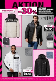 Jacke im Woolworth Prospekt Jacke im Woolworth Prospekt "Aktuelle Angebote" auf Seite 4