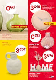 Offre Vase dans le catalogue B&M du moment à la page 13