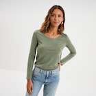 La Halle Paris - Promo T-shirt coton col rond manches longues vert kaki femme Promo T-shirt coton col rond manches longues vert kaki femme à 6,99 € dans le catalogue La Halle à Paris