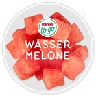 Wassermelonen Würfel im Angebot bei REWE in Göttingen Wassermelonen Würfel Angebote von REWE to go bei REWE Göttingen für 1,49 €