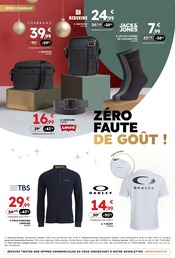 Sac Angebote im Prospekt "Pour Noël, offrez leurs marques préférées à petits prix" von Sport 2000 auf Seite 8