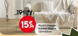 Plaid à franges Golden Sunset 125x150cm en promo chez Maxi Bazar Issy-les-Moulineaux à 15,99 €