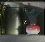 Promo Statuette radis à 9,99 € dans le catalogue Maisons du Monde à Hénin-Beaumont