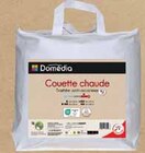 Couette chaude traitée antiacariens 2 personnes - Domédia en promo chez Intermarché Charleville-Mézières à 32,10 €