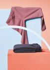 Mädchen Hoodie oder Jogpants Angebot in Hünfeld Mädchen Hoodie oder Jogpants im aktuellen Prospekt bei Ernstings family in Hünfeld