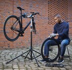 Pied d'atelier pour vélo - CRIVIT en promo chez Lidl Vitrolles à 24,99 €