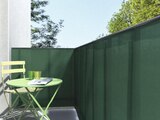 Brise-vue vert en PEHD H. 1,5 x L. 10 m 200 g/m² à Brico Dépôt dans Écouflant Brise-vue vert en PEHD H. 1,5 x L. 10 m 200 g/m² à Brico Dépôt dans Écouflant