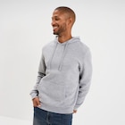 Sweat molleton à capuche hoodie gris clair homme en promo chez La Halle Sweat molleton à capuche hoodie gris clair homme dans le catalogue La Halle