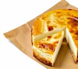 GLOBUS Halle - Käsekuchen Angebot im Prospekt Käsekuchen bei GLOBUS im Halle Prospekt für 6,99 €