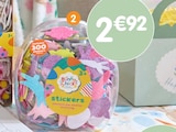 Pack de stickers pailletés dans le catalogue B&M