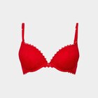 Soutien-gorge push up dentelle rouge femme à 16,09 € dans le catalogue La Halle