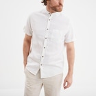 Chemise col mao lin mélangé blanc homme - La Halle Chemise col mao lin mélangé blanc homme à 22,99 € dans le catalogue La Halle