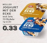 Joghurt mit der Ecke Schoko Flakes Joghurt Bananen-Geschmack Angebote von Müller bei EDEKA Dinslaken für 0,33 €
