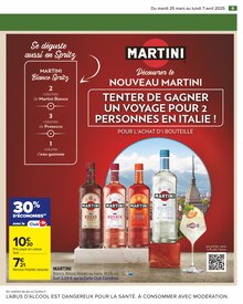 Promo Martini Bianco dans le catalogue Carrefour du moment à la page 11