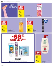 Offre Eau De Toilette dans le catalogue Carrefour du moment à la page 12