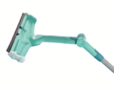 toom Baumarkt Nieder-Olm - Fenster- und Rahmenwischer „4in1“ Angebot im Prospekt Fenster- und Rahmenwischer „4in1“ bei toom Baumarkt im Nieder-Olm Prospekt für 24,99 €