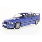 Promo Voiture 1:18 ème BMW Coupé Bleu 1996 à 39,99 € dans le catalogue Feu Vert à L'Haÿ-les-Roses