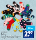 Socken bei ALDI SÜD im Arnstein Prospekt für 2,99 €
