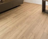 Sol stratifié à clipser Mandurah L. 138,3 x l. 19,3 cm x ép. 8 mm + 2 mm de sous-couche intégrée à 9,99 € dans le catalogue Castorama