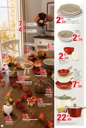 Promos Assiette dans le catalogue "TOUSSAINT nos prix en fleurs !" de Bazarland Assiette en promo dans le catalogue Bazarland à la page 8