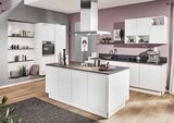 Inselküche im Angebot bei Opti-Wohnwelt in Neubrandenburg Inselküche Angebote von BOSCH bei Opti-Wohnwelt Neubrandenburg für 7.299,00 €