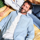 Surchemise en jean 1 poche coton denim stone homme dans le catalogue La Halle