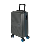 Valise rigide Hanoï en promo chez Carrefour Colombes à 19,99 €