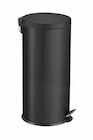 Poubelle à pédale ronde métal noir 30 L diamètre 29,5 cm hauteur 64,5 cm en promo chez Brico Dépôt Caen à 39,90 €