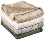 Plaid „Scatter“ von ESPRIT im aktuellen XXXLutz Prospekt für 24,99 €