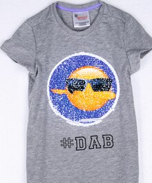 Kinder-T-Shirts mit Wende-Pailletten bei b&m in Frankfurt Kinder-T-Shirts mit Wende-Pailletten im Angebot bei b&m Frankfurt für 6,99 €