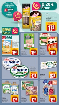 Hähnchen im REWE Prospekt "Dein Markt" mit 34 Seiten (Potsdam)