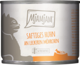 Saftiges Huhn an leckeren Möhrchen Nassnahrung Angebote von MjAMjAM bei Fressnapf Dinslaken für 1,39 €
