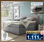 Boxspringbett im aktuellen Möbel Inhofer Prospekt für 1.111,00 €