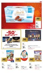 Offre Sapin Noël dans le catalogue Carrefour Market du moment à la page 45