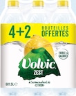 Eau minérale naturelle aromatisée citron - VOLVIC ZEST dans le catalogue Carrefour