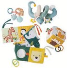 Hochet en bois en promo à 9,90 € chez Hyper U Hochet en bois dans le catalogue Hyper U