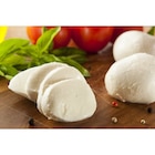Mozzarella "Maxi Pack" - CARREFOUR CLASSIC' en promo à 2,73 € chez Carrefour Mozzarella "Maxi Pack" - CARREFOUR CLASSIC' dans le catalogue Carrefour