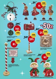 Offre Décoration De Table Noël dans le catalogue Maxi Bazar du moment à la page 5