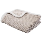 Tagesdecke Wabe Flanell im POCO Prospekt Tagesdecke Wabe Flanell von im aktuellen POCO Prospekt für 14,99 €