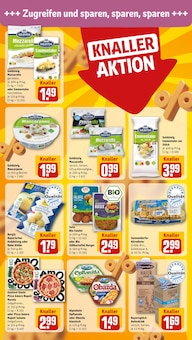 Pizza im REWE Prospekt "Dein Markt" mit 32 Seiten (Augsburg)