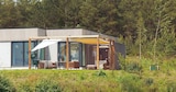 Endloser Seeblick, stilvolle Privatsphäre und Platz zum Entspannen inmitten der Natur Angebot im Center Parcs Prospekt Endloser Seeblick, stilvolle Privatsphäre und Platz zum Entspannen inmitten der Natur im Center Parcs Prospekt zum Preis von 570,00 €