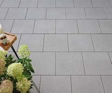 Terrassenplatte Classic Angebote von Primaster bei Globus-Baumarkt Pforzheim für 4,59 €