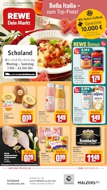 Aktueller REWE Prospekt mit Hähnchen, "Dein Markt", Seite 1