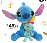 Promo Peluche Stitch avec scrump 50 cm à 49,99 € dans le catalogue JouéClub à Sallanches